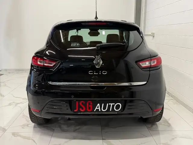 Renault Clio view 5