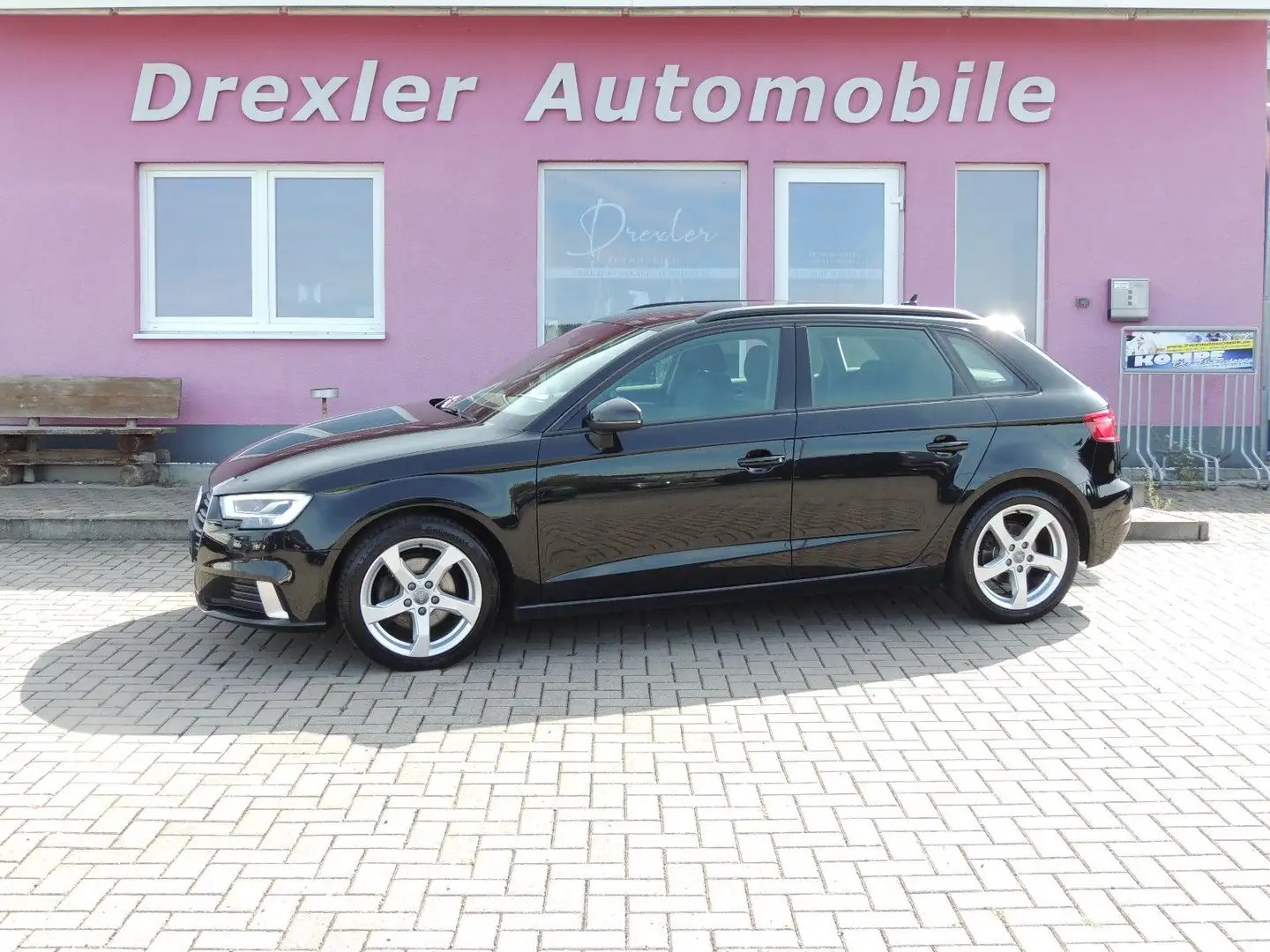 Audi A3 Sportback sport *** LED+Navi+17 Zol+PDC+Sitzh Schwarz - 1