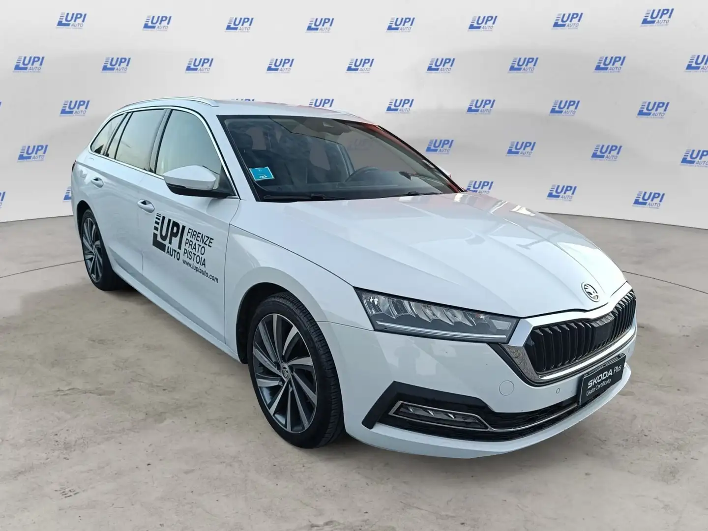 Skoda Octavia Wagon 2.0 tdi evo Style 150cv Bianco - 2