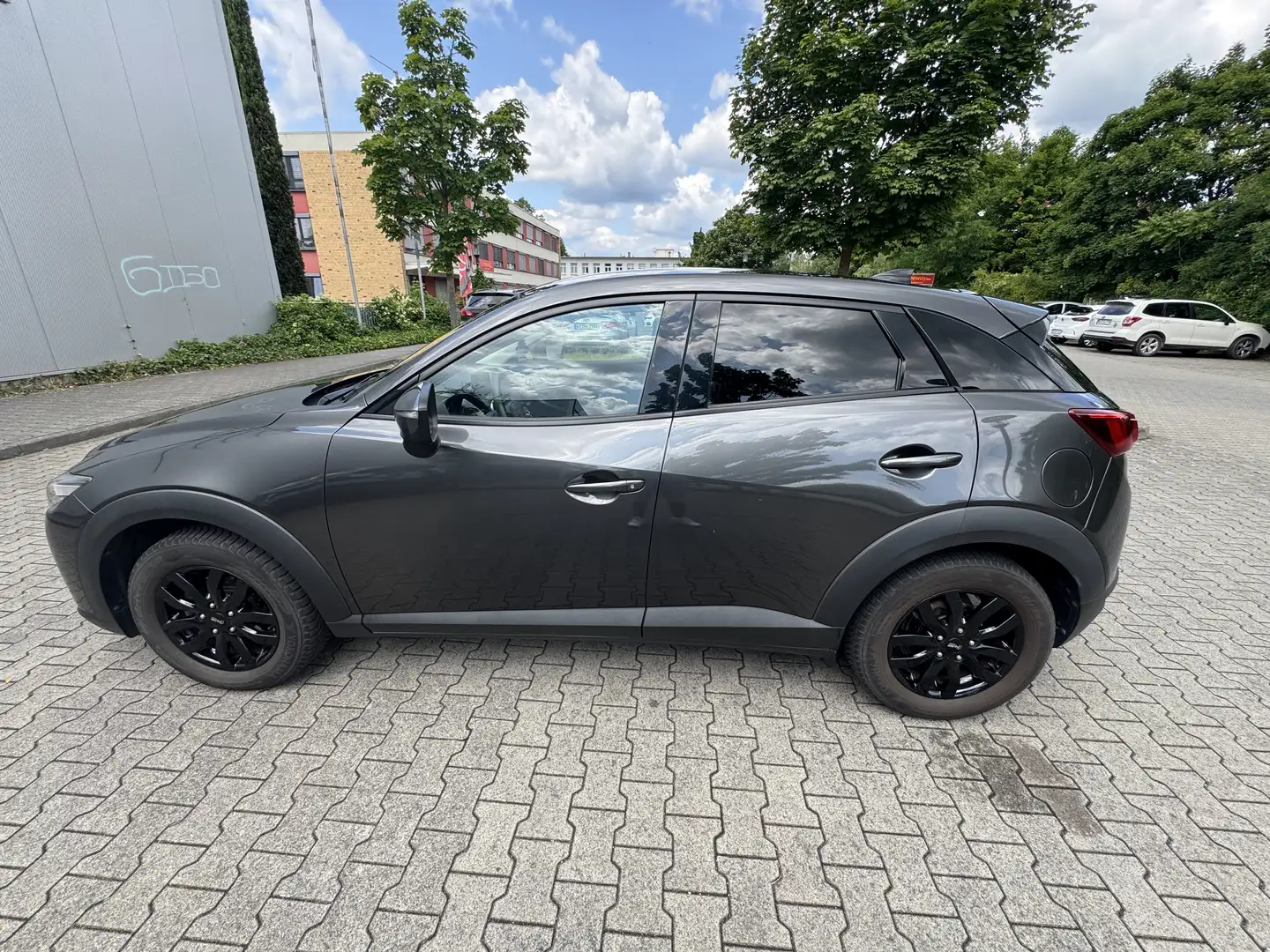 Mazda CX-3 Signature+ Grau - 2