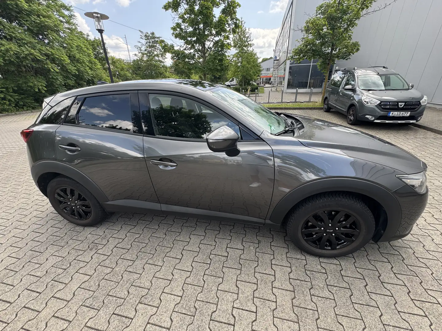 Mazda CX-3 Signature+ Grau - 1