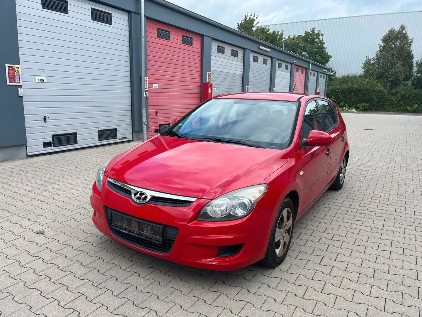 Hyundai i30 Edition+/TÜV/8 FACH Rot - 1
