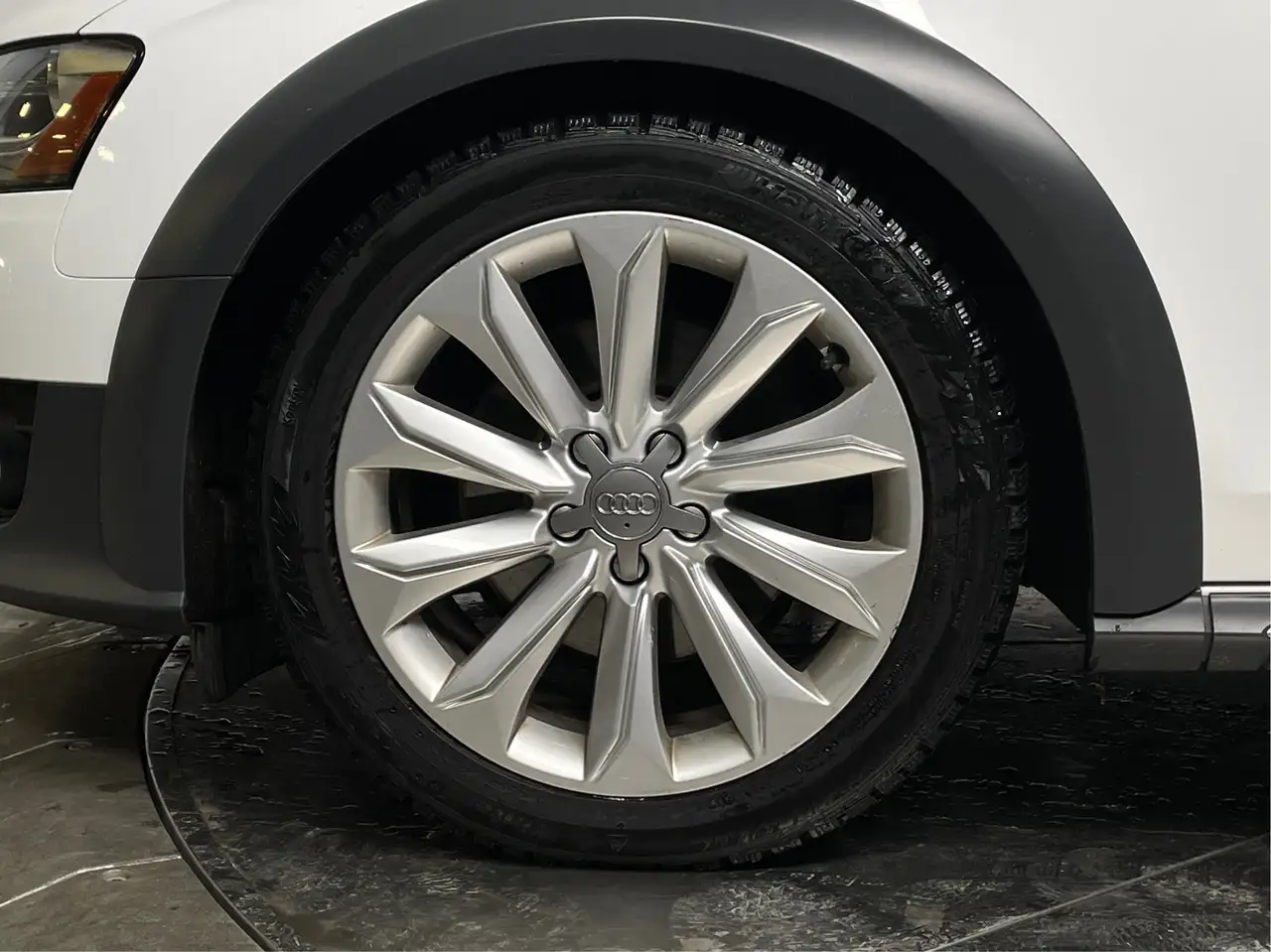 Audi A4 allroad снимка Audi A4 allroad