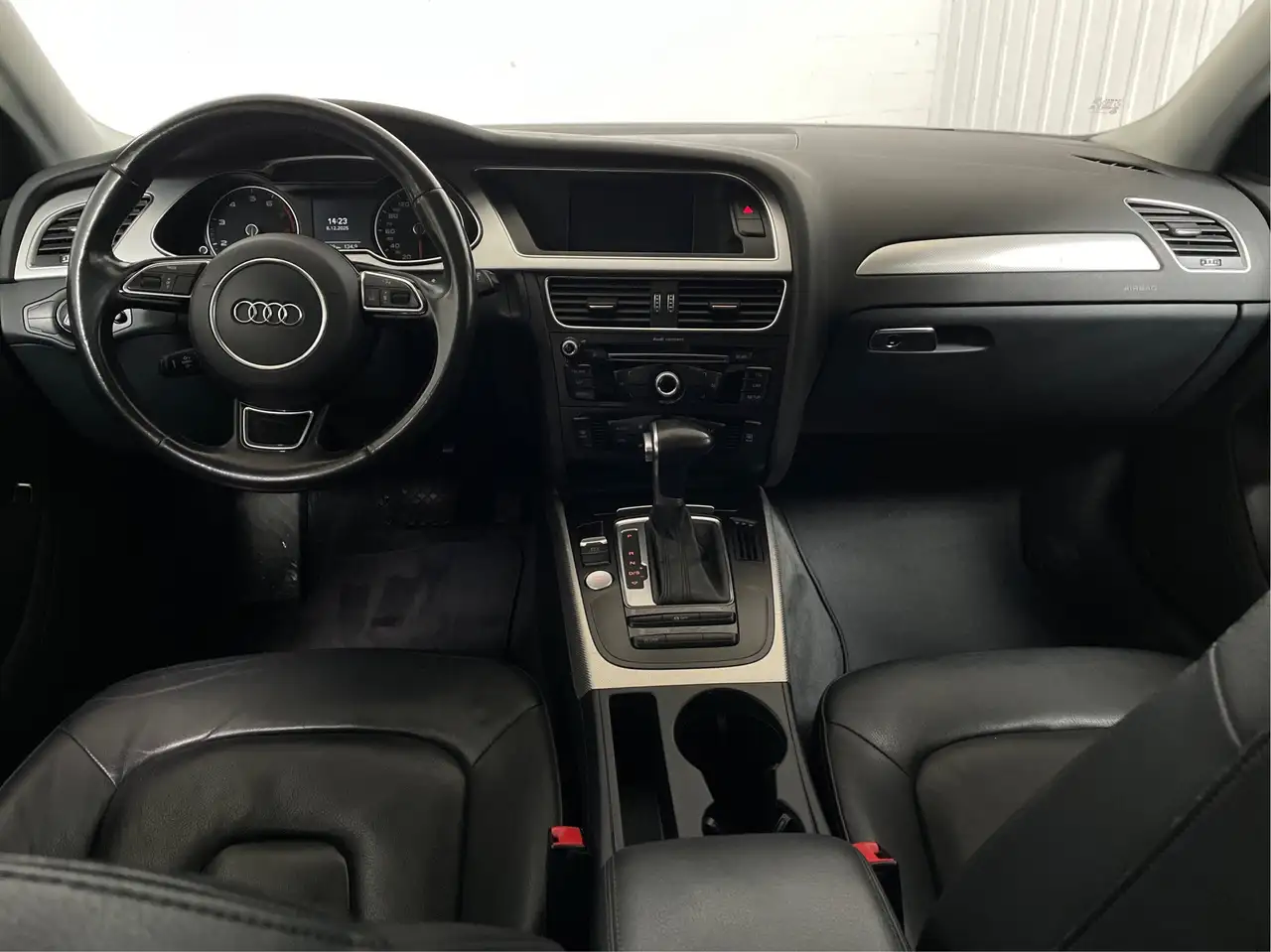 Audi A4 allroad снимка Audi A4 allroad
