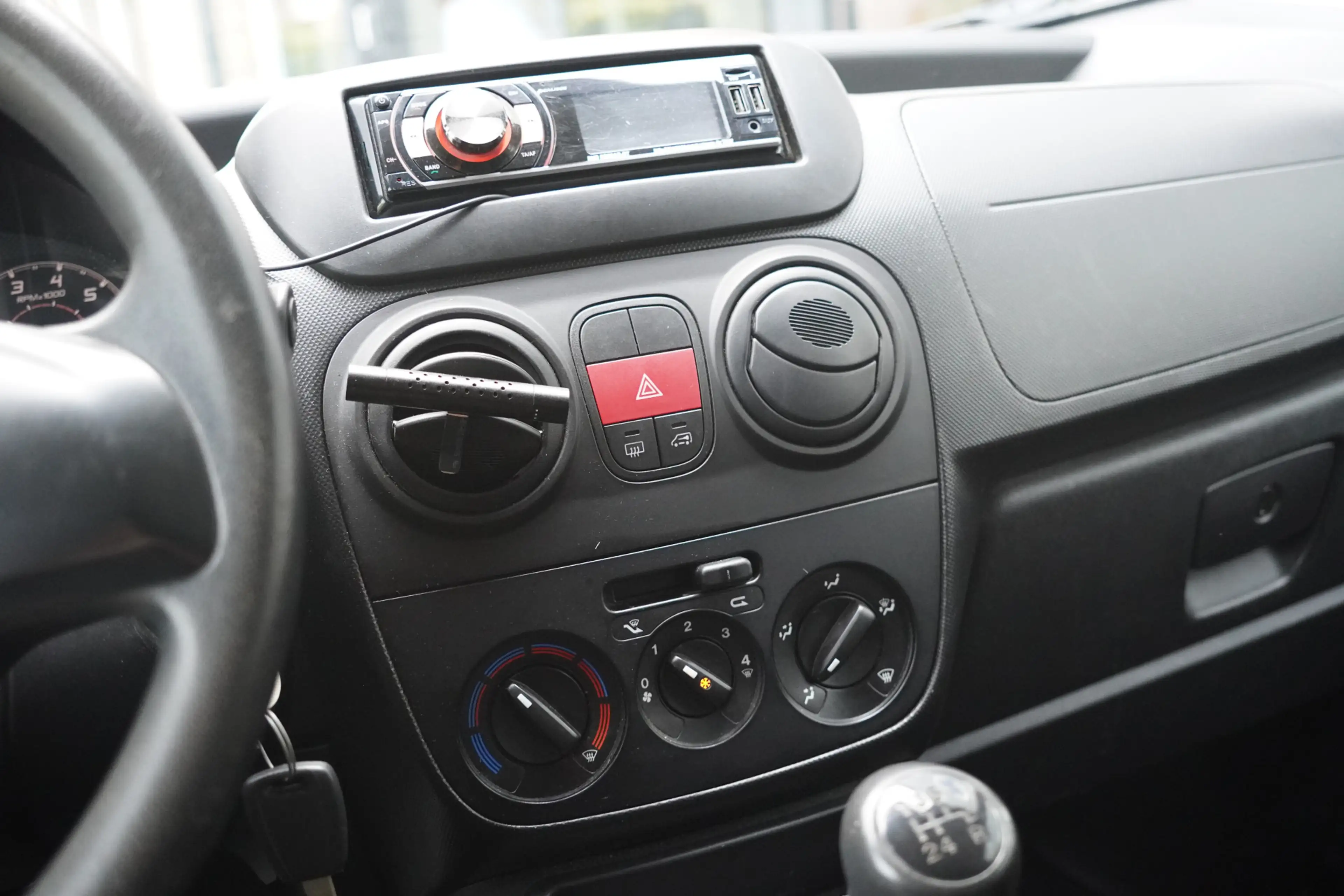Fiat Fiorino 1.4 Benzine, AIRCO, BTW-VRIJ / MARGE — photo 7