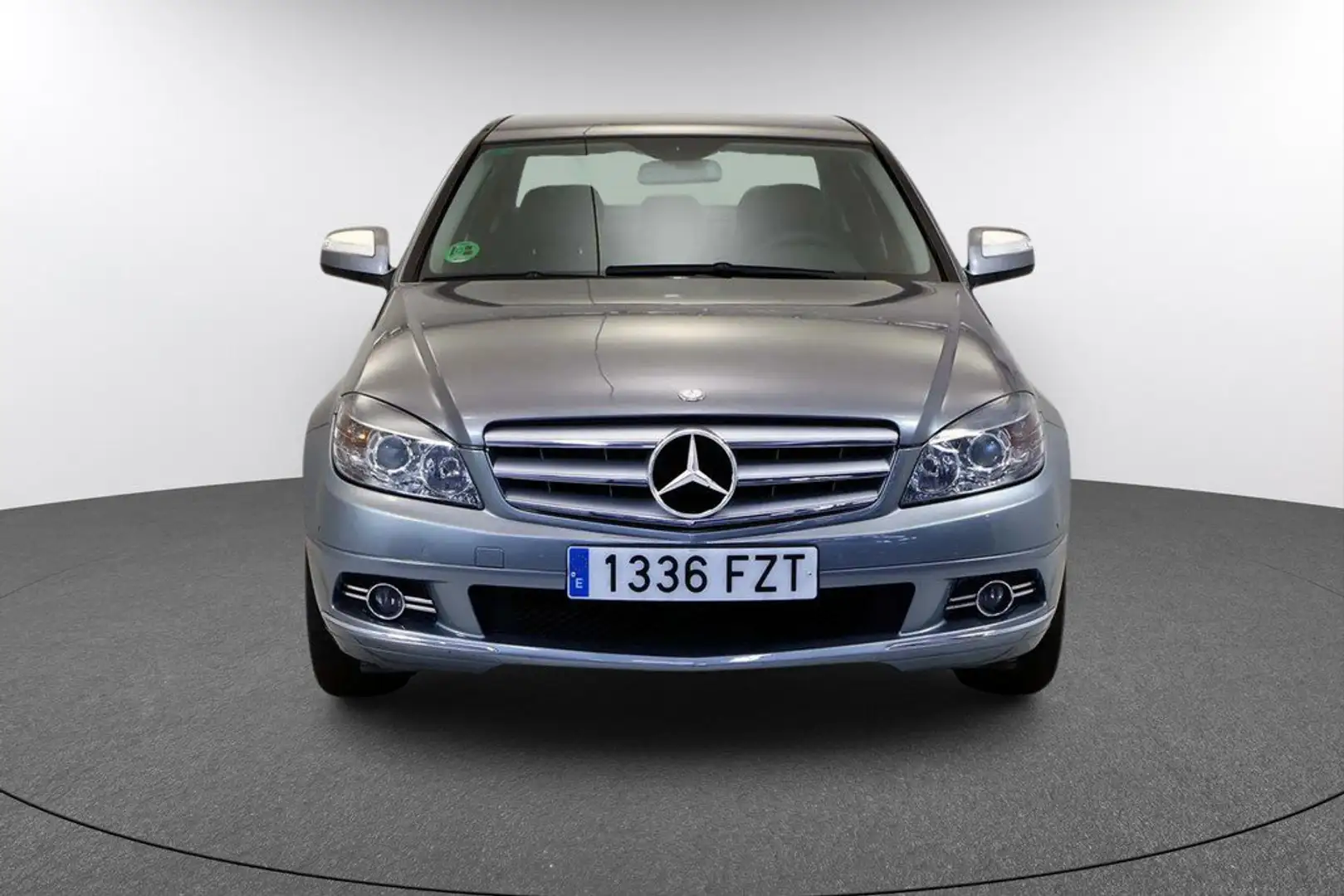 Mercedes-Benz C 230 Classic 7G Plateado - 2