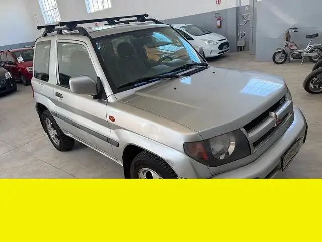 Mitsubishi Pajero Pinin