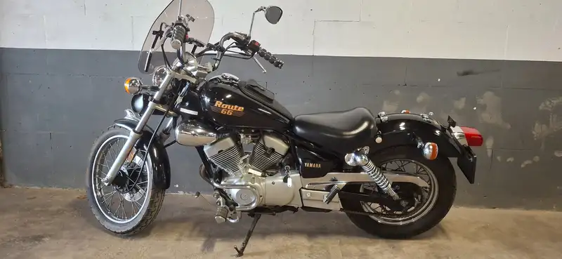 Yamaha XV 250 - foto 2