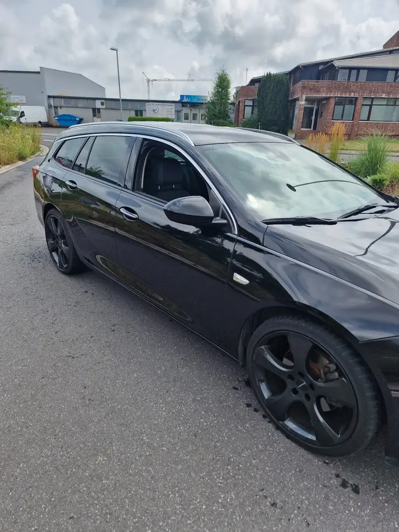 Opel Insignia Business Innovation 4x4 Schwarz - 2