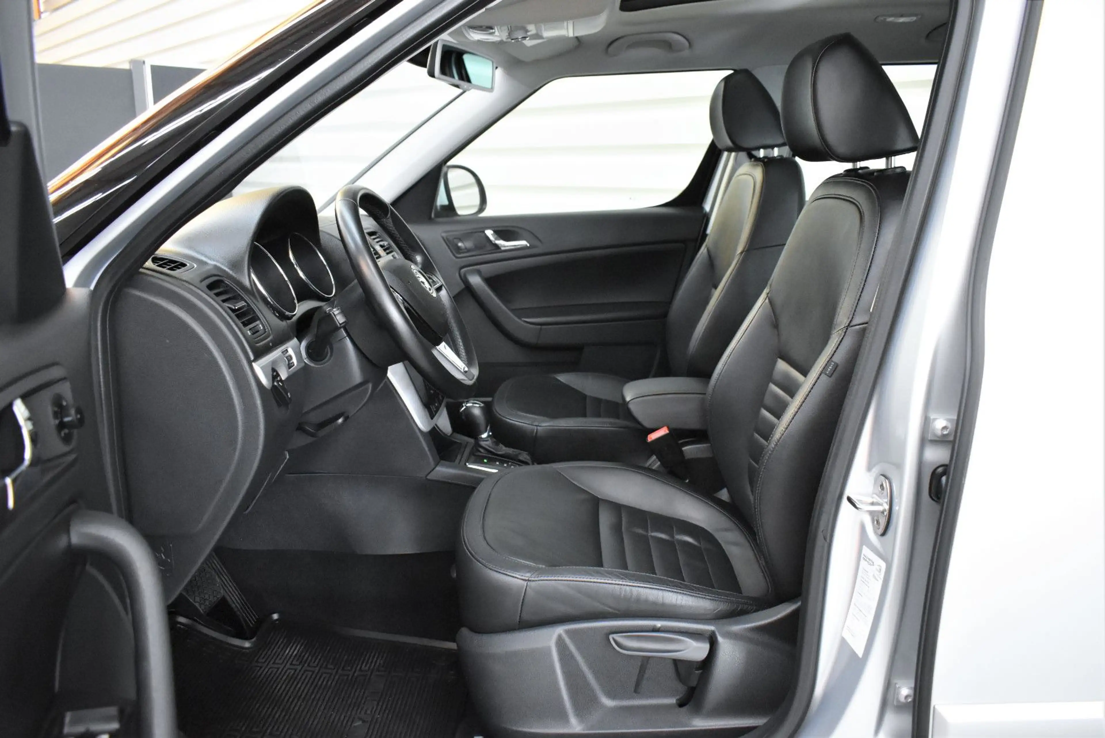 Skoda Yeti More+Panorama+Kamera+Navi+Autom.+53.800KM — photo 9