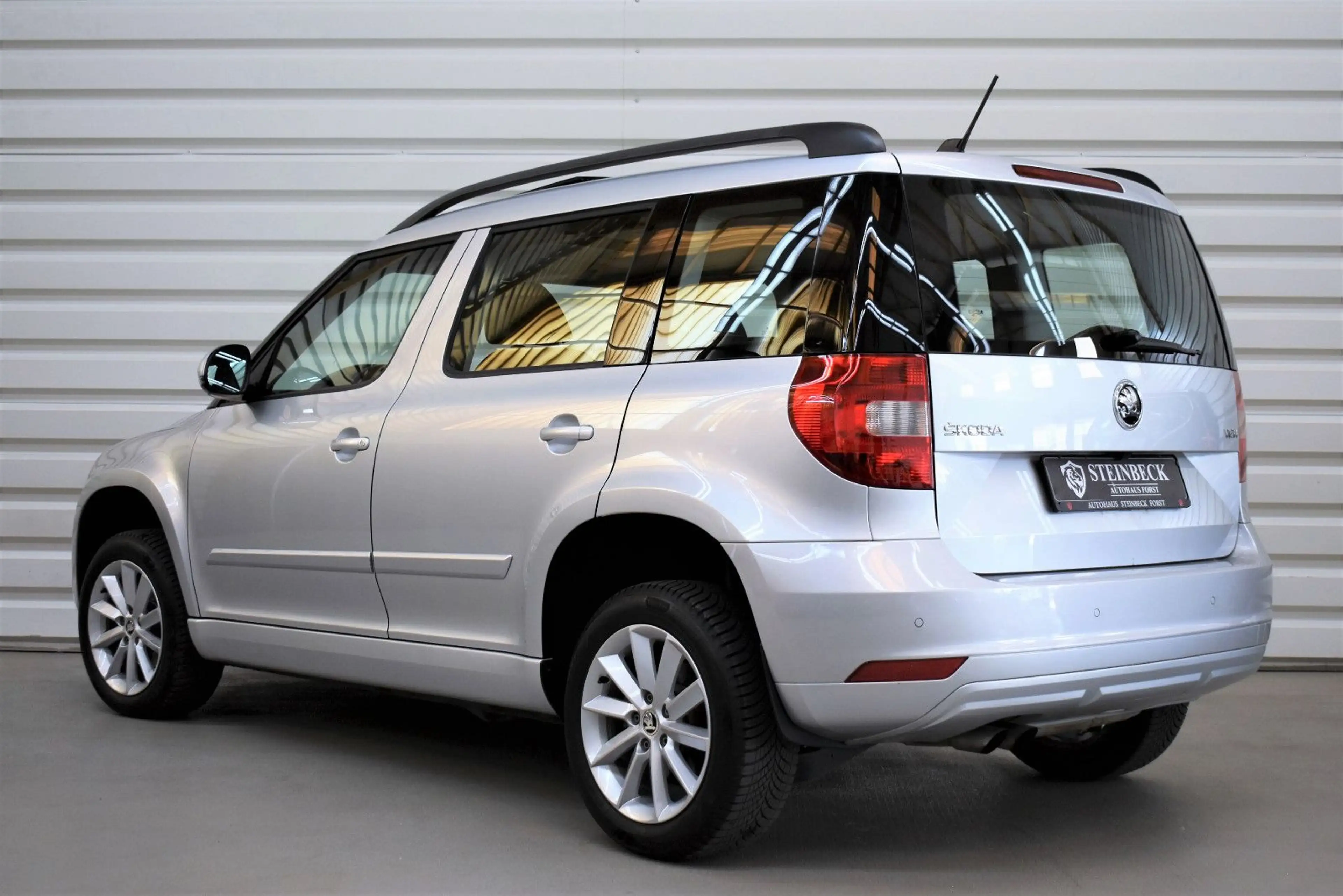 Skoda Yeti More+Panorama+Kamera+Navi+Autom.+53.800KM — photo 2
