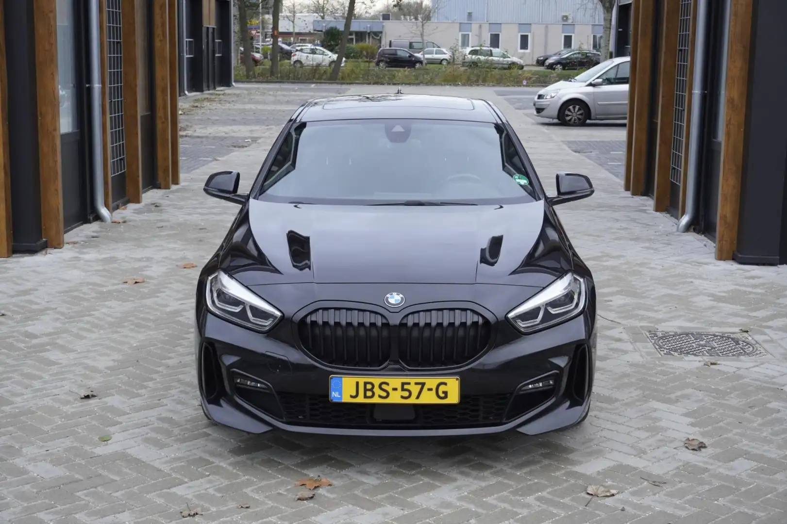 BMW 116 1-serie 116d Corporate Executive Schwarz - 2