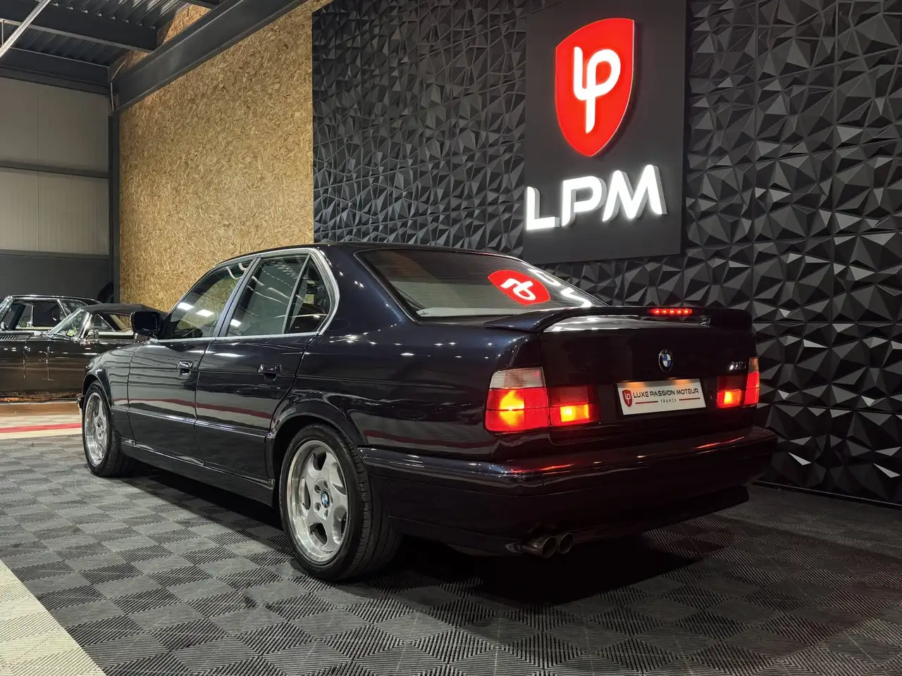 BMW M5 M SPORT (E34) 3.6, foto 5