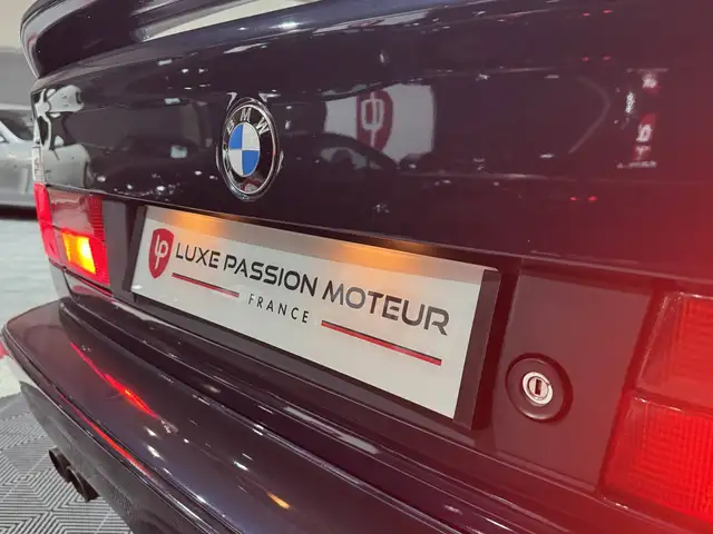 BMW M5 view 25