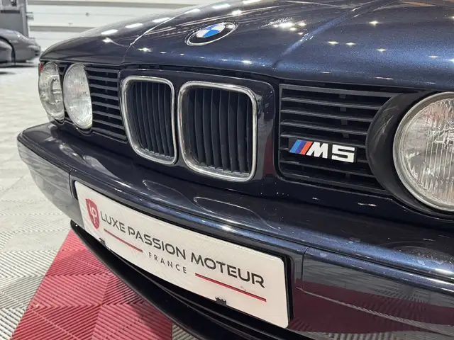 BMW M5 view 20