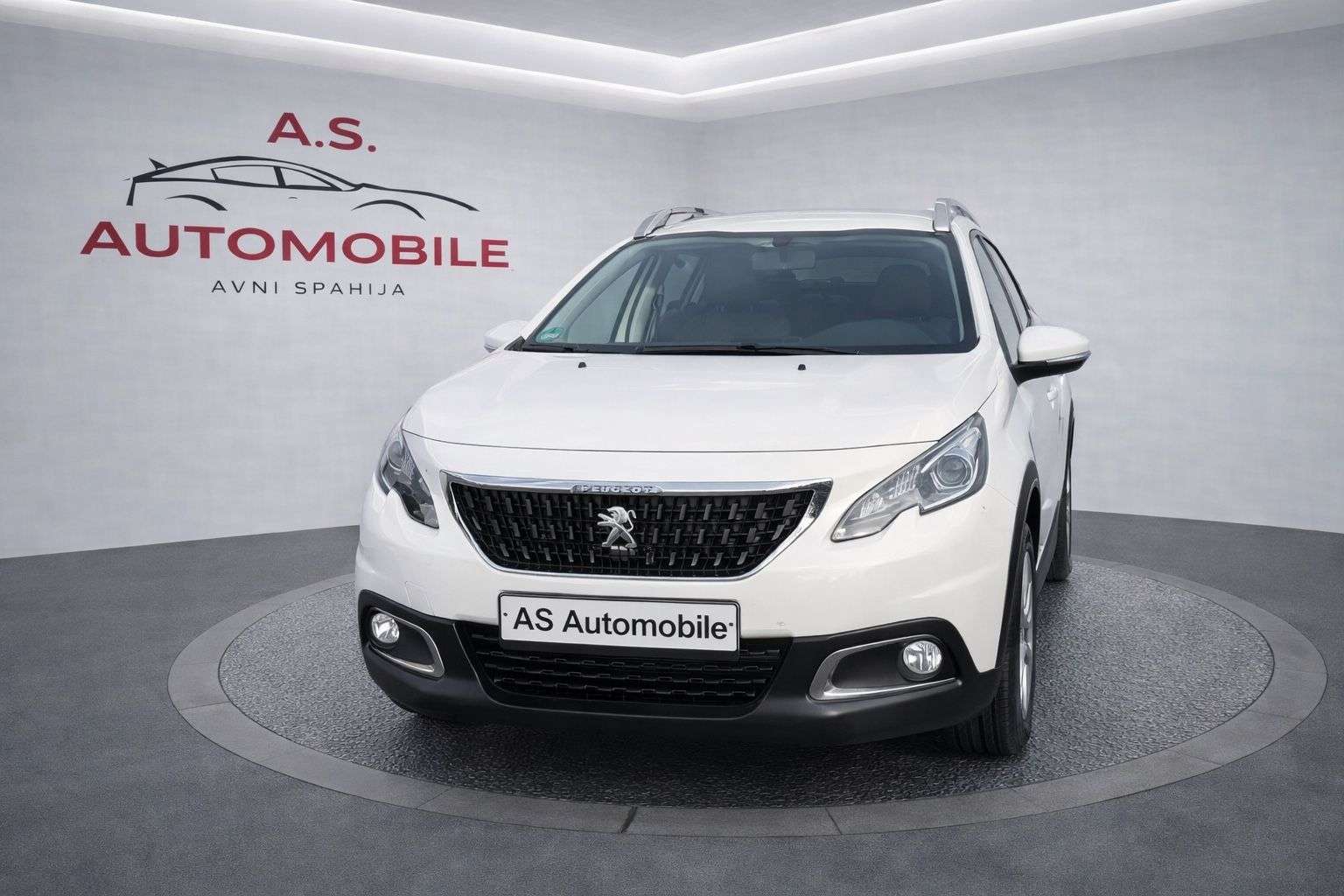 Second hand Peugeot 2008 1.2 Active