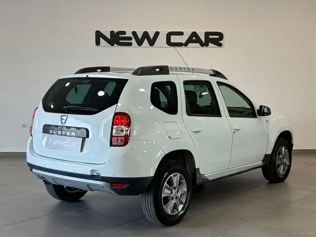 Dacia Duster view 6