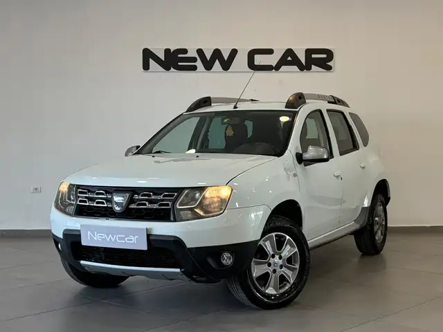 Dacia Duster view 3