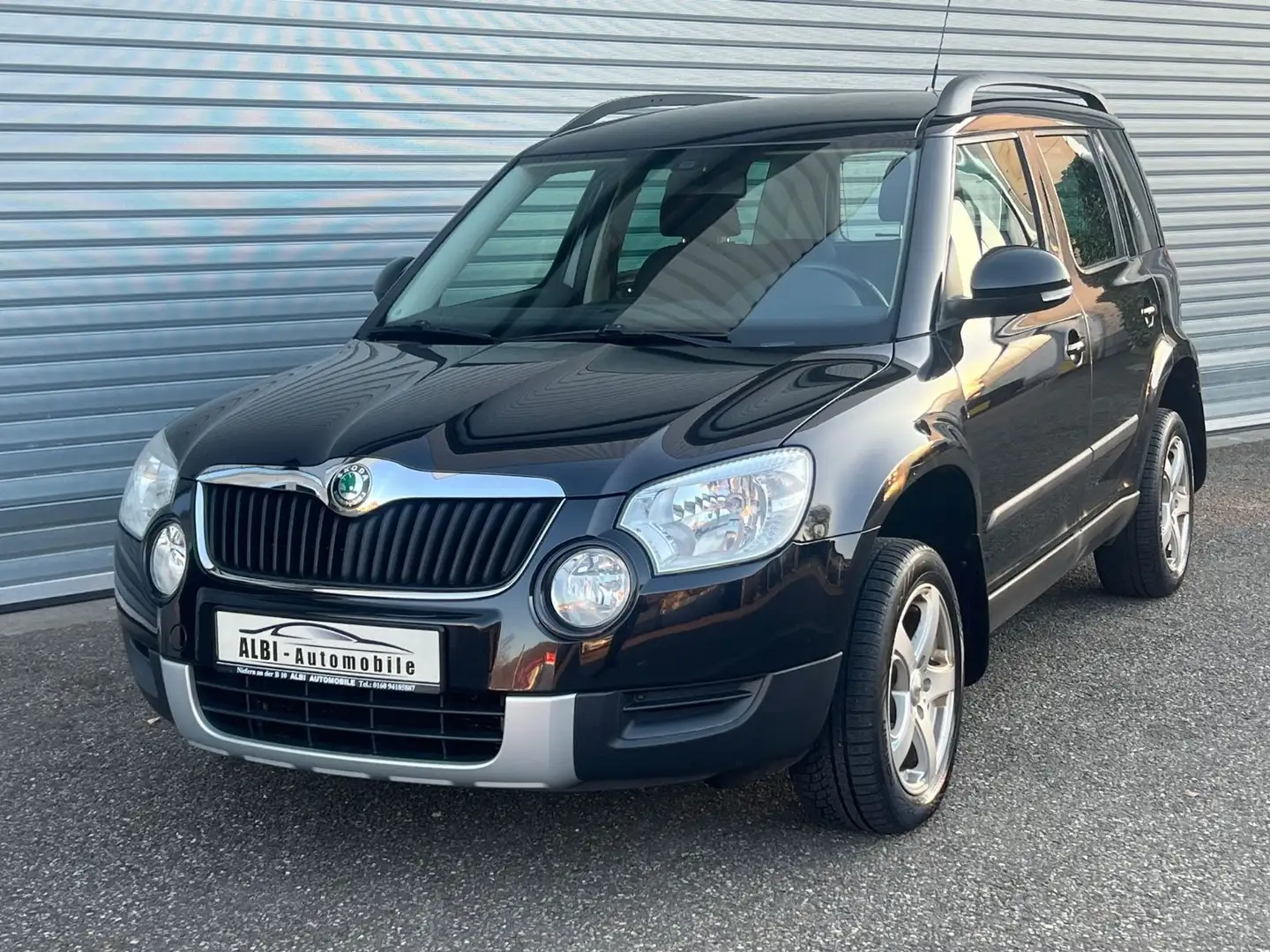 Skoda Yeti Ambition 4x4 AHK Climatronic 2.Hand** Fekete - 1