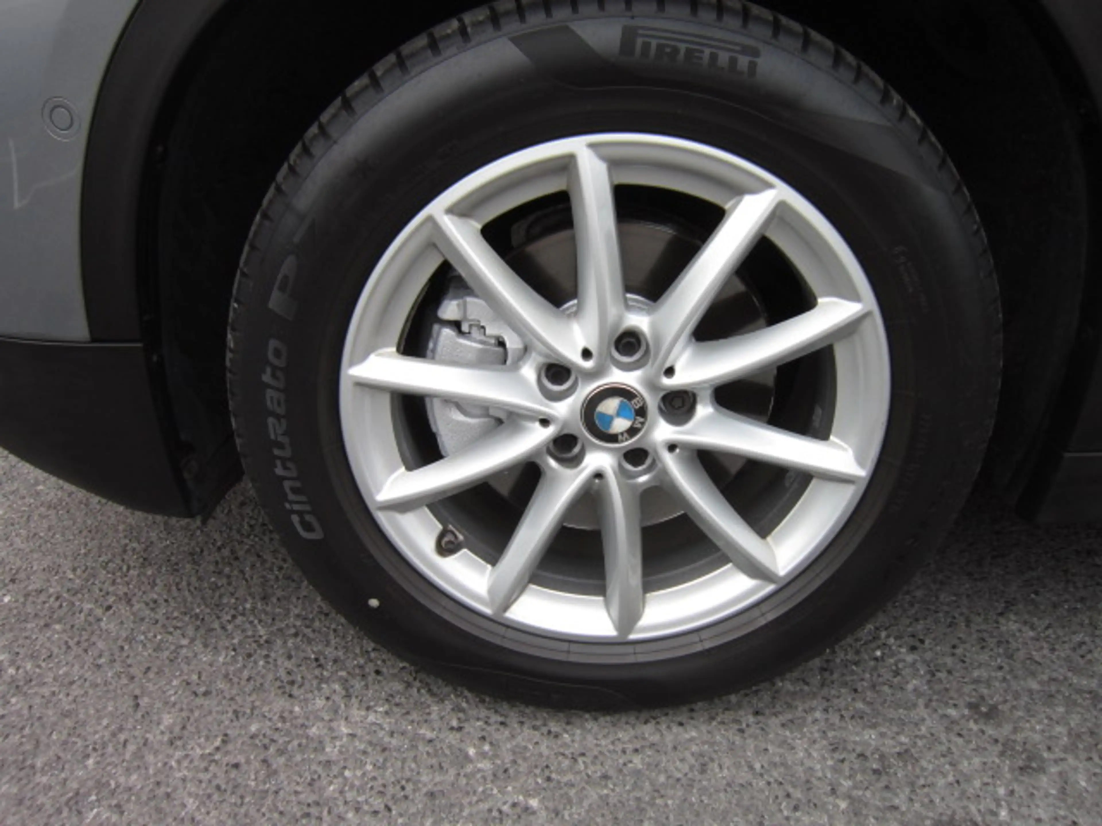 BMW X2 1.8i sDrive PROF NAVI + LEDER + KOPLAMP LED + DAB — photo 5