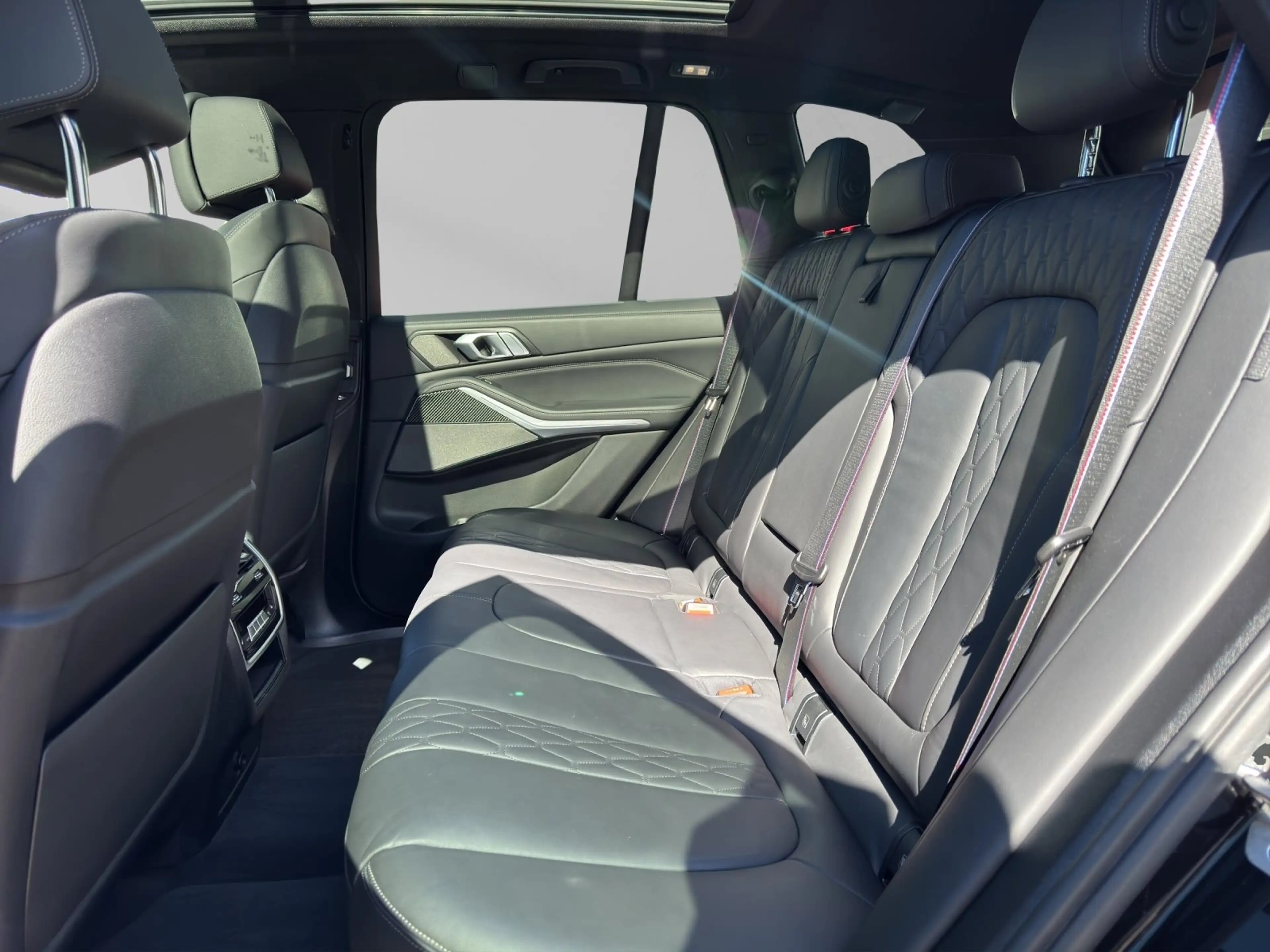BMW X5 xDrive40d M Sport Luftfederung Carbon Vollleder — photo 12