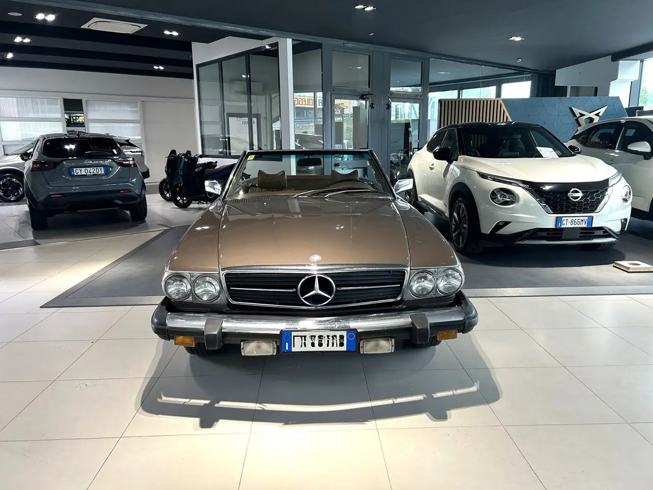 Mercedes-Benz SL 450 Mercedes 450 SL Cabrio con Hard Top, foto 2