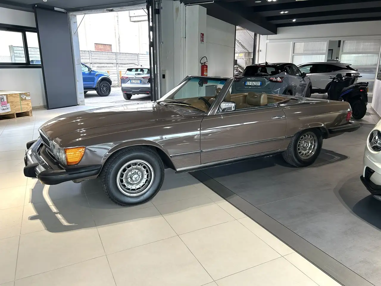 Mercedes-Benz SL 450 Mercedes 450 SL Cabrio con Hard Top, foto 6