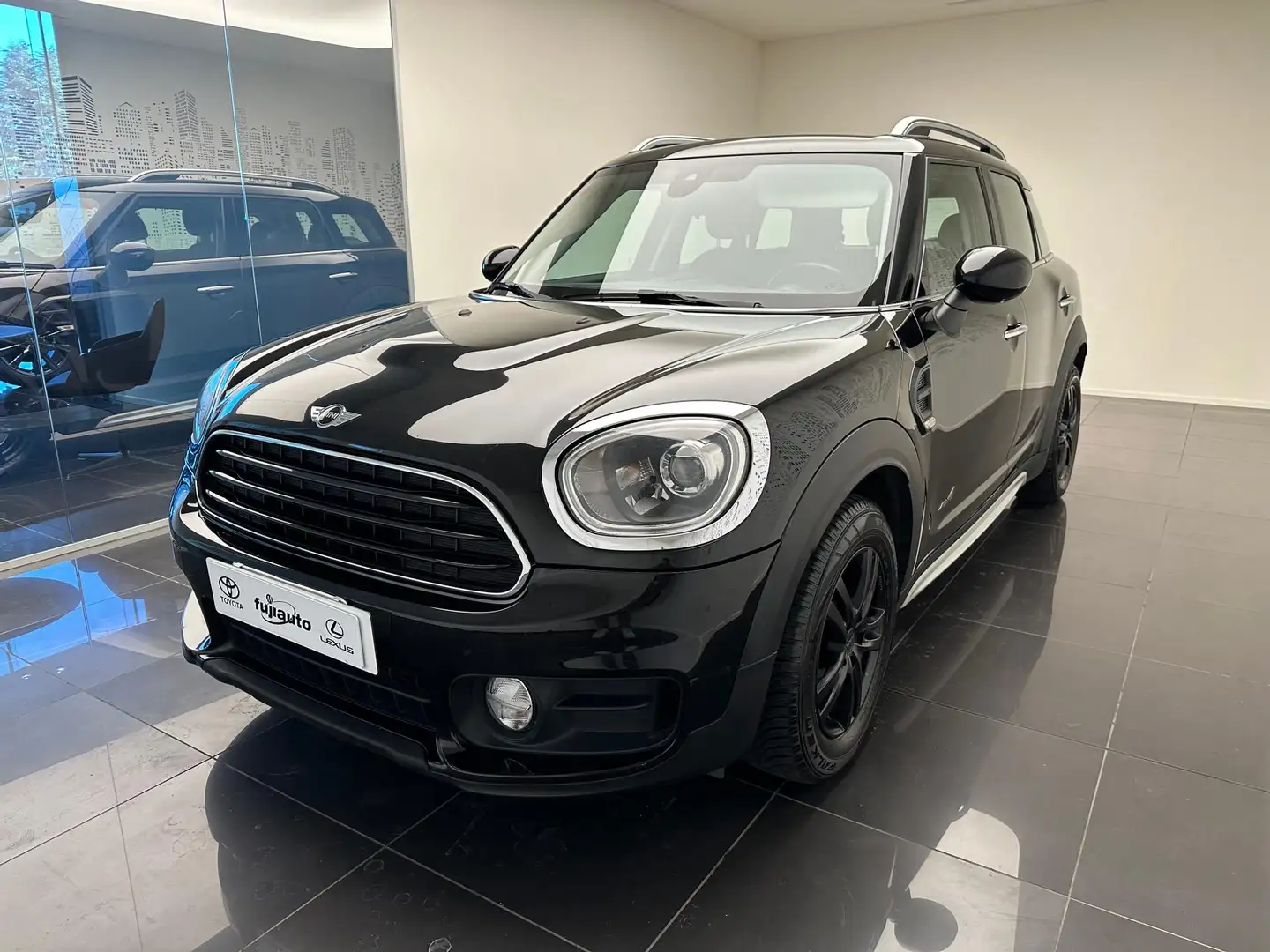 MINI Countryman C Mini Countryman 2.0 Cooper D Boost all4 auto Schwarz - 1