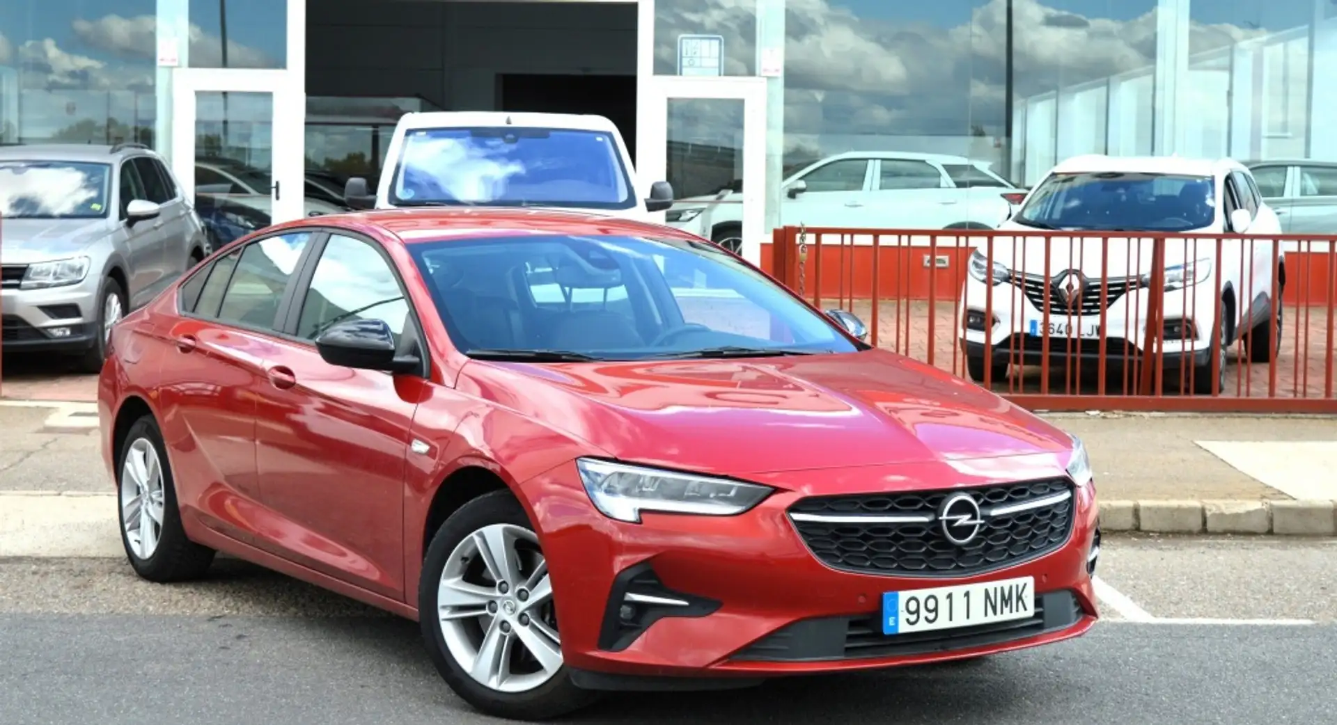 Opel Insignia 1.5D DVH S&S Business Edition AT8 122 Burdeos - 2