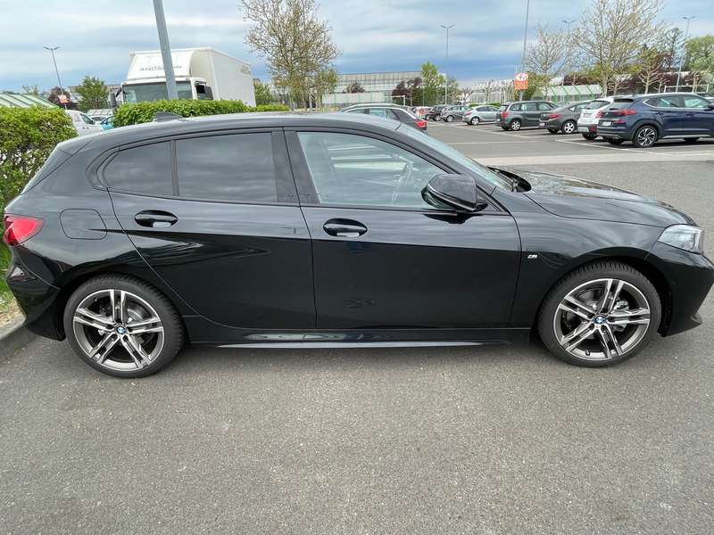 BMW 118, 2025