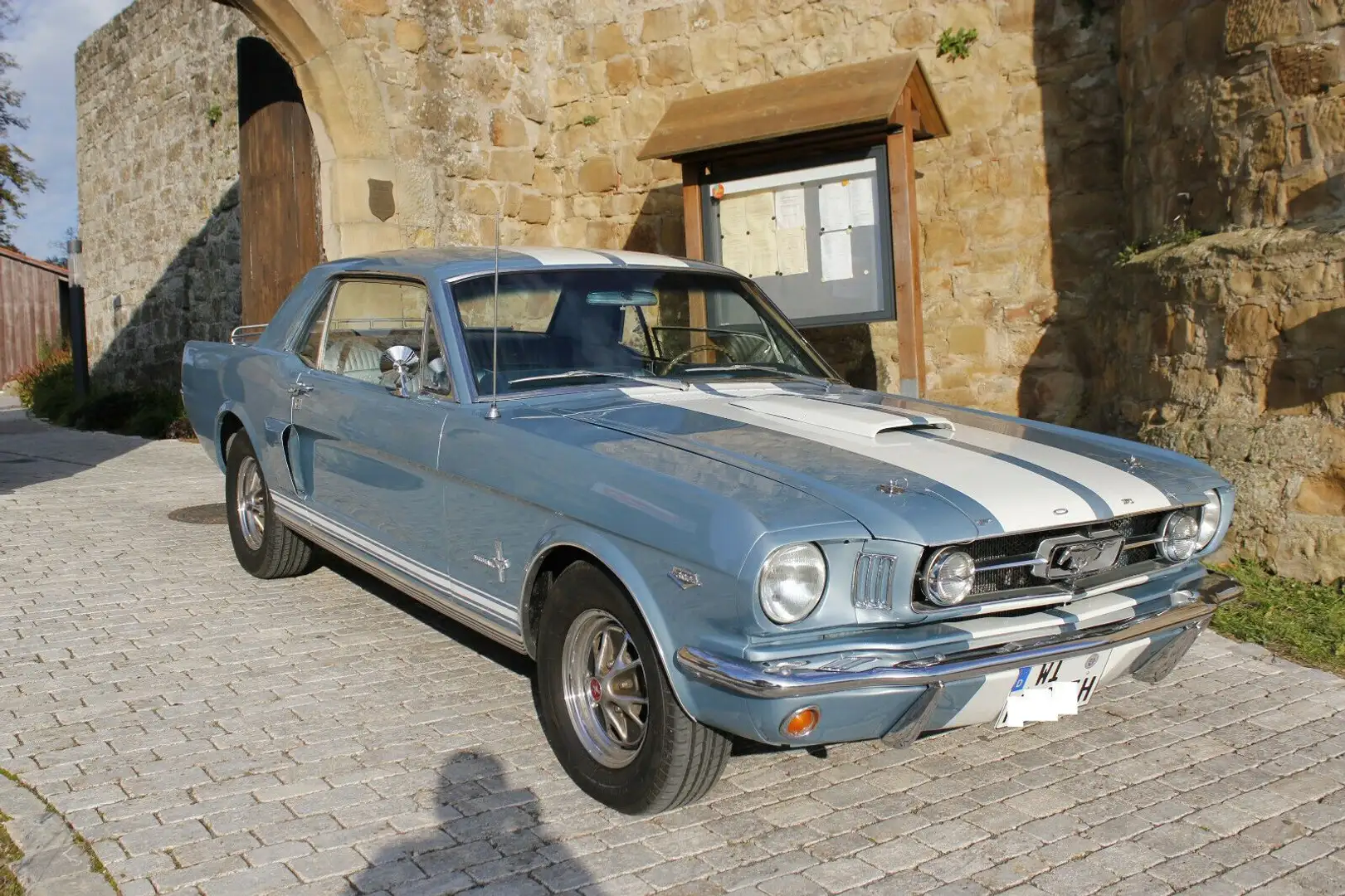 Ford Mustang MUSTANG V8 4,7 GT 302 HIGH PERFORMANCE  AUT. Bleu - 2