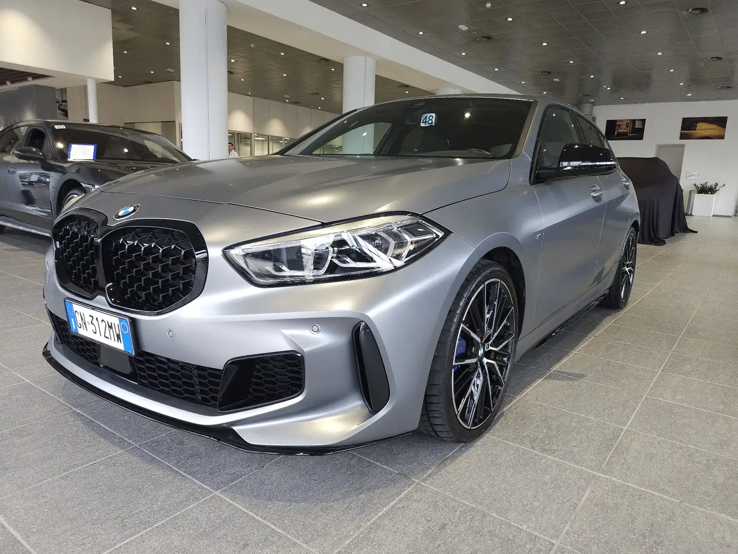 BMW 135 M 135i xdrive ColorVision Edition auto - 1