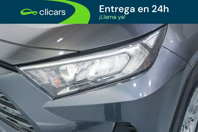 Toyota RAV4 view 10