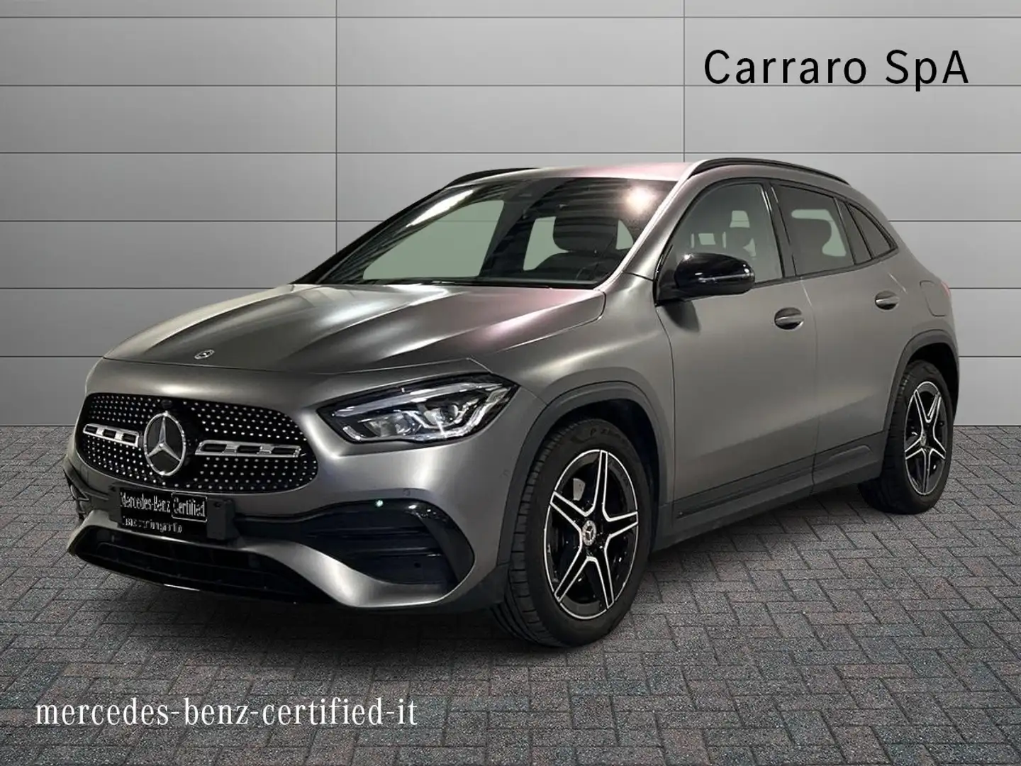 Mercedes-Benz GLA 200 - GLA 200 d Premium auto Grigio - 1