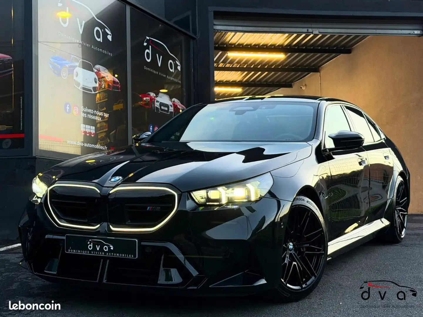 BMW M5 V8 4.4 PHEV 727 ch Française Schwarz - 1
