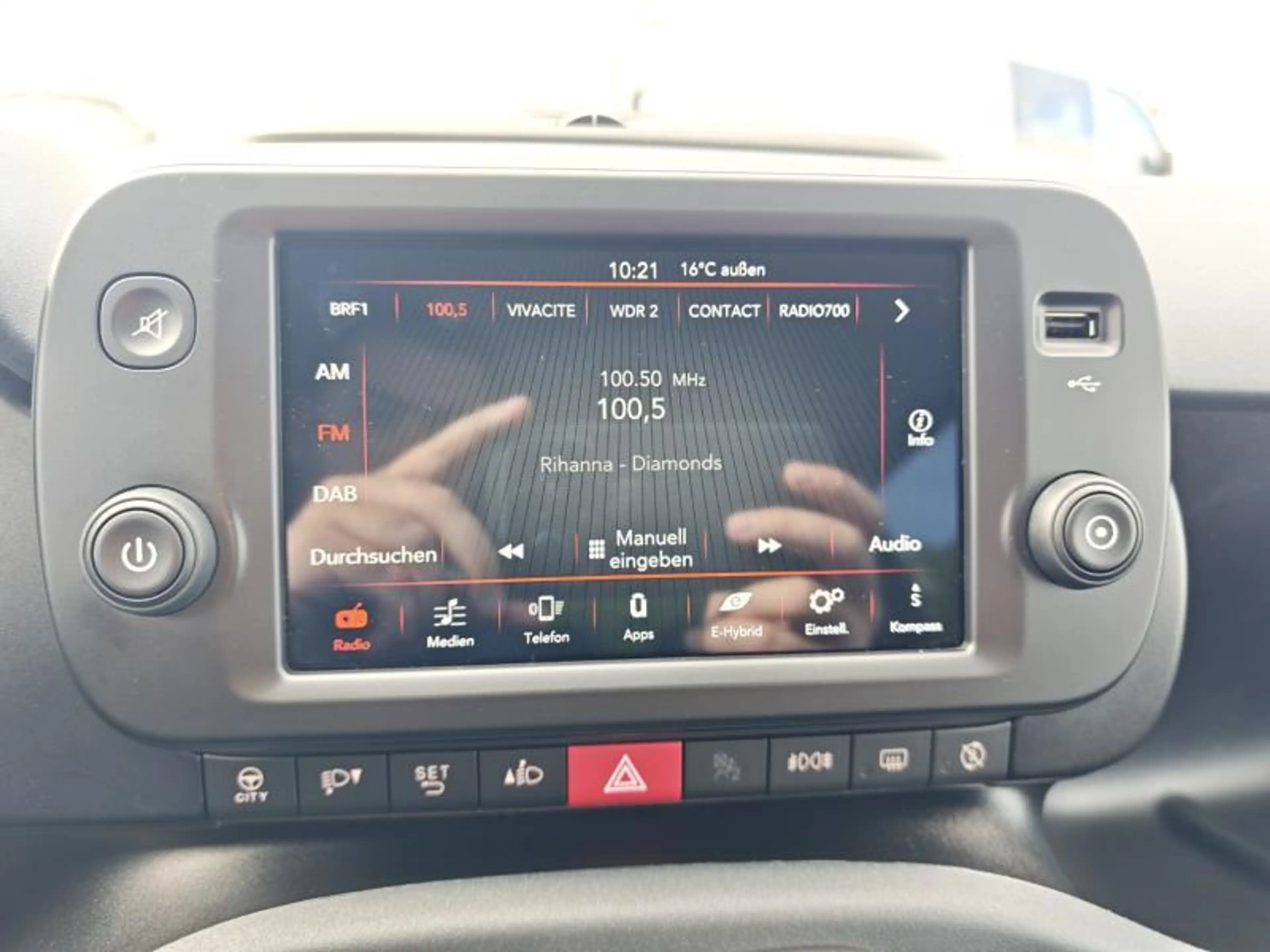 Fiat Panda Cross — photo 12