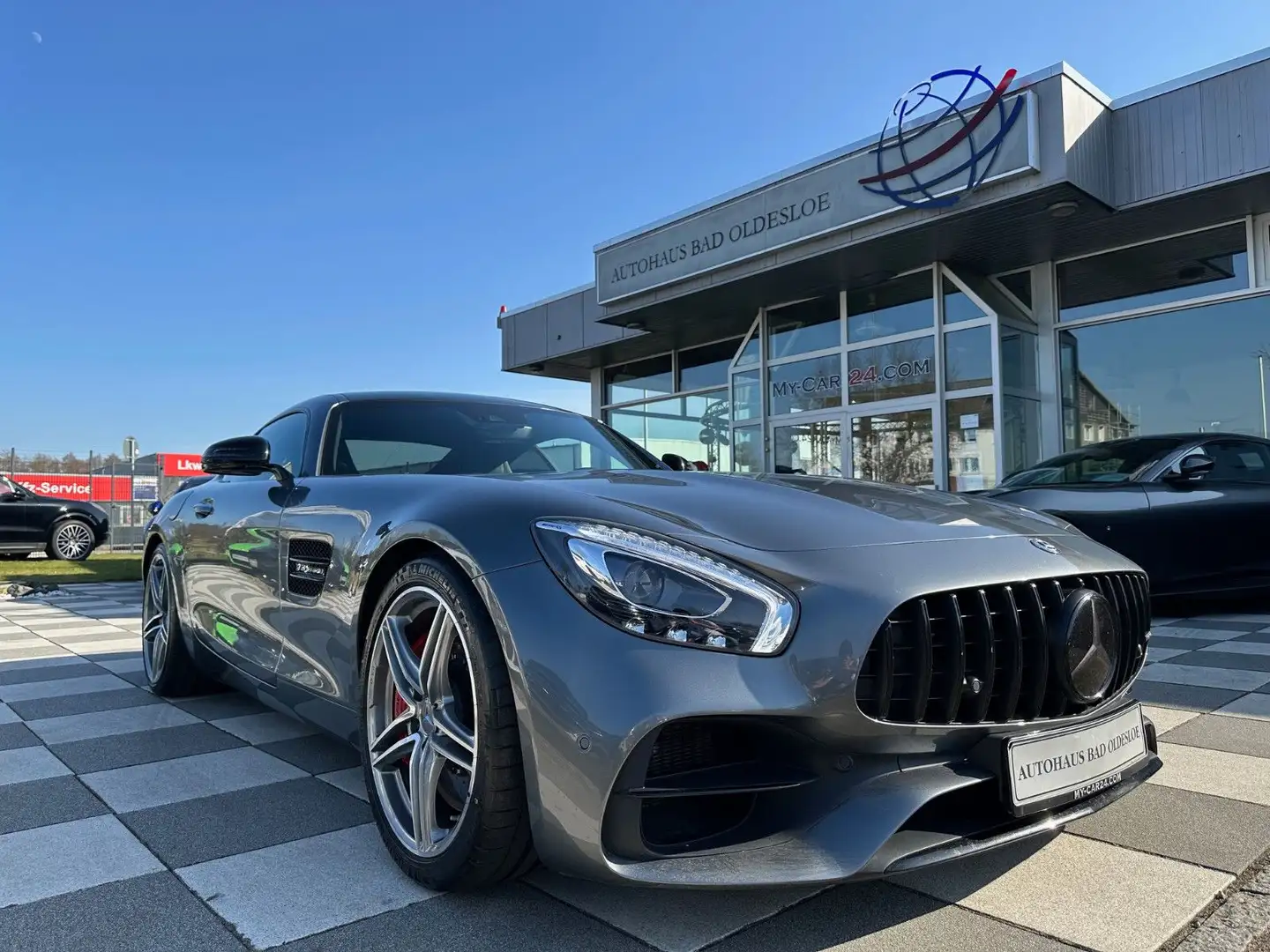 Mercedes-Benz AMG GT Coupe +Perform.Sitze+NightPck Grau - 1