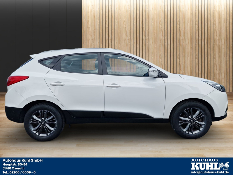 Hyundai iX35 1.6 M/T FIFA AHK 1.Hand Teilleder+Allwetter — photo 9