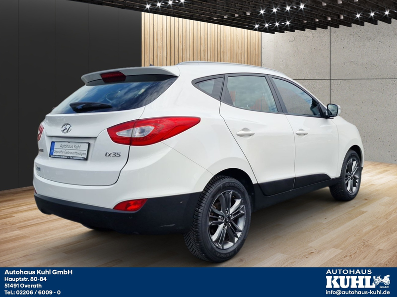 Hyundai iX35 1.6 M/T FIFA AHK 1.Hand Teilleder+Allwetter — photo 10