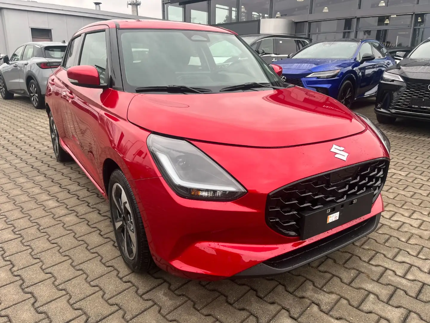Suzuki Swift 1.2 Mild-Hybrid Dualjet Comfort+ Kamera.BT Rot - 2