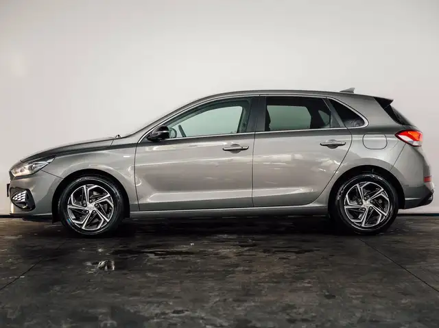 Hyundai I30 view 2