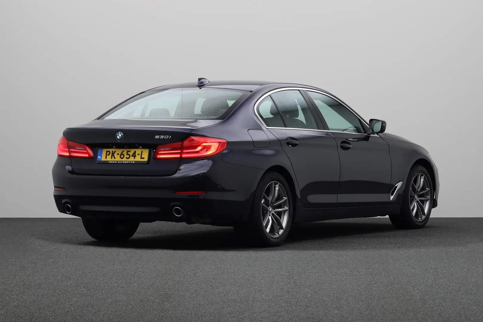 BMW 530 5-serie Sedan 530i High Executive | Comfortstoelen Blauw - 2