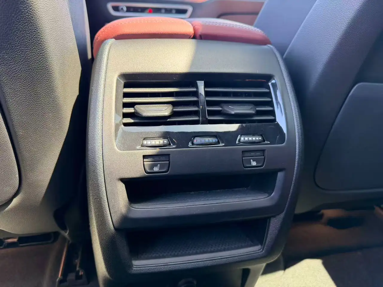 BMW X6 снимка BMW X6