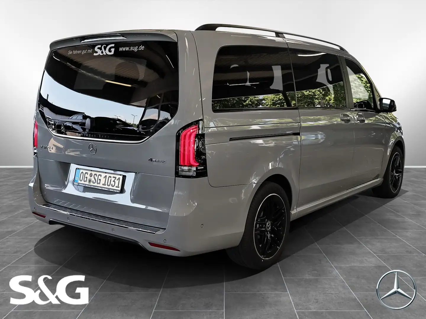 Mercedes-Benz V 300 d AMG MBUX+360°+AHK+Night+Allrad+Reling+ Grijs - 2