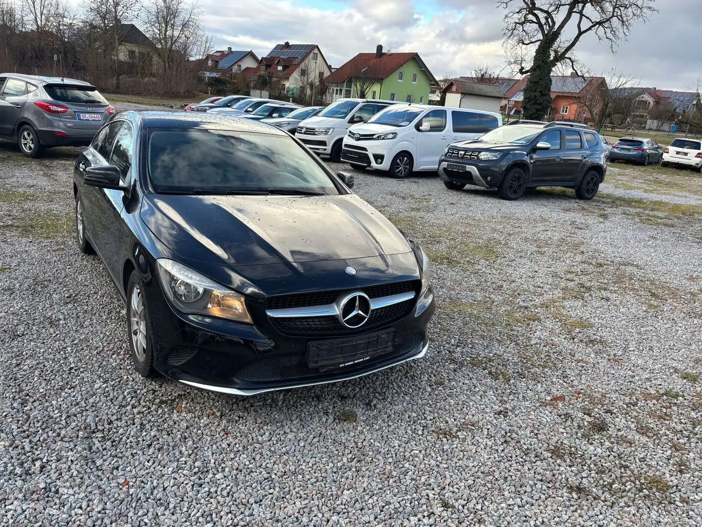Mercedes-Benz CLA 200 CLA 200 CDI / d 4Matic (117.902) Schwarz - 2