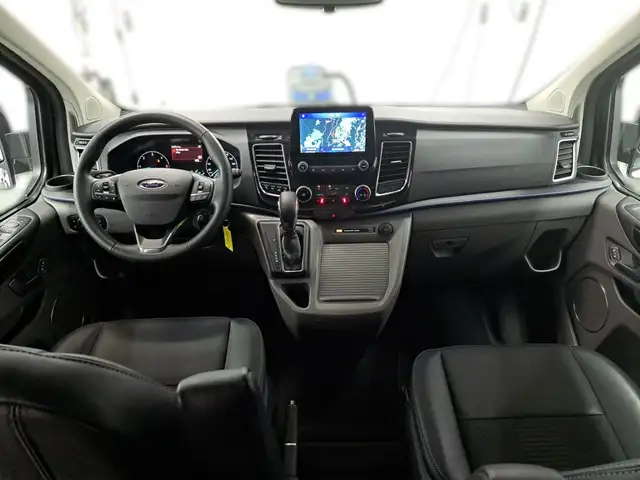 Ford Tourneo Custom view 12