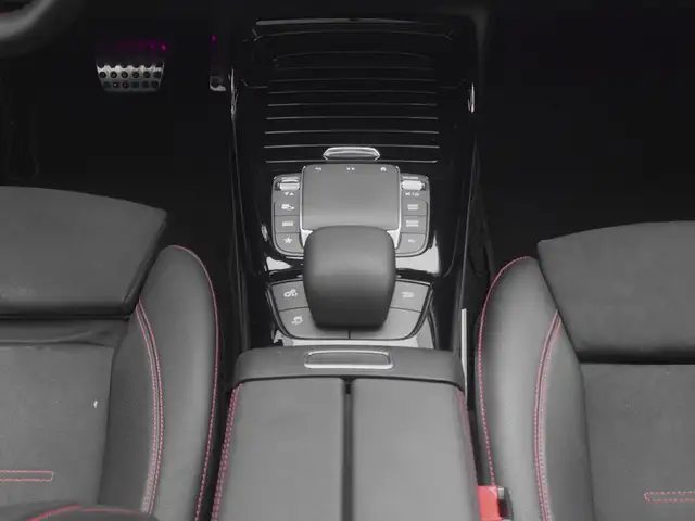Mercedes-Benz Cla view 21