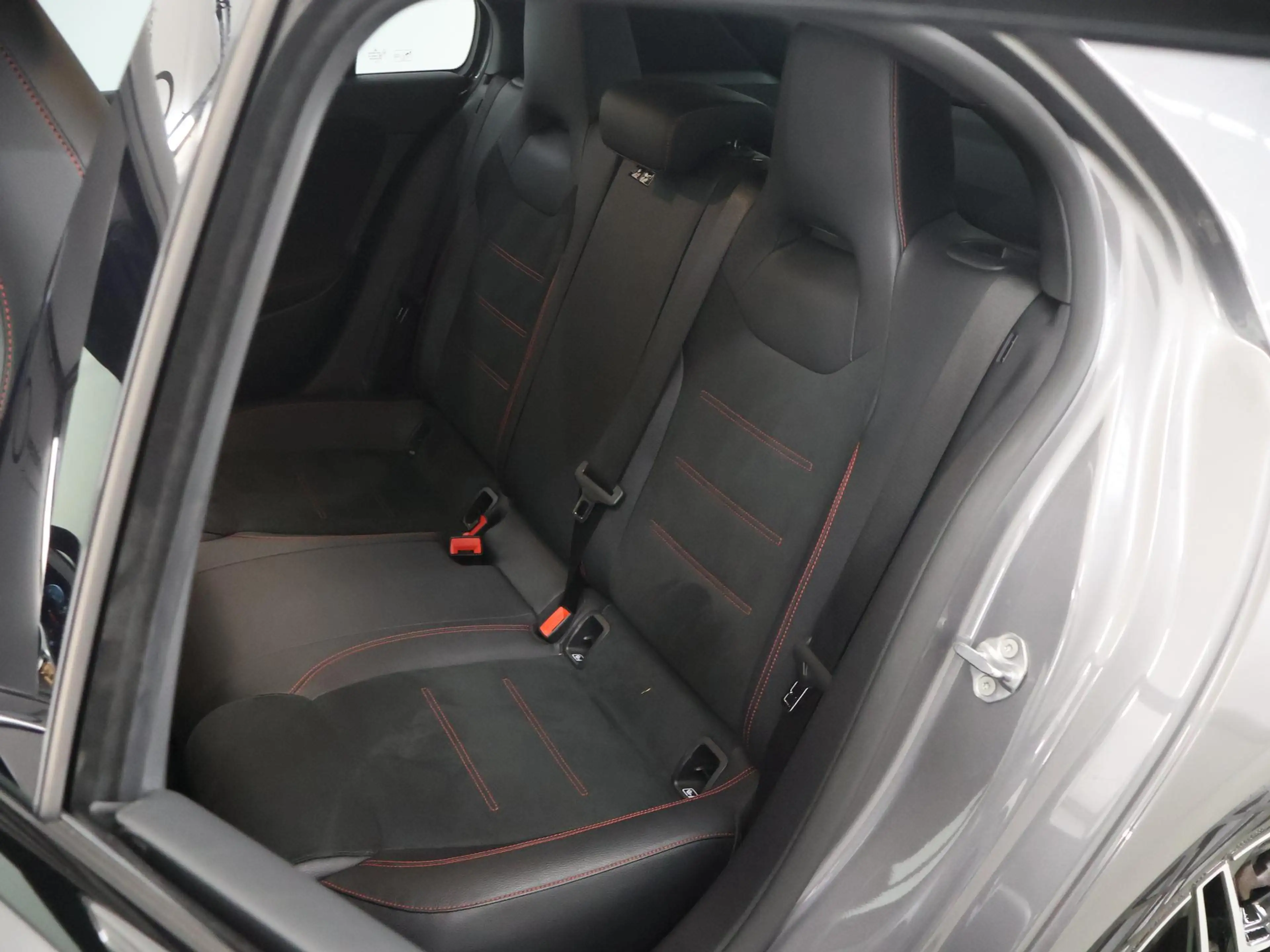 Mercedes-Benz A 180 Business Solution AMG | Night | Getint glas | Stoe — photo 11