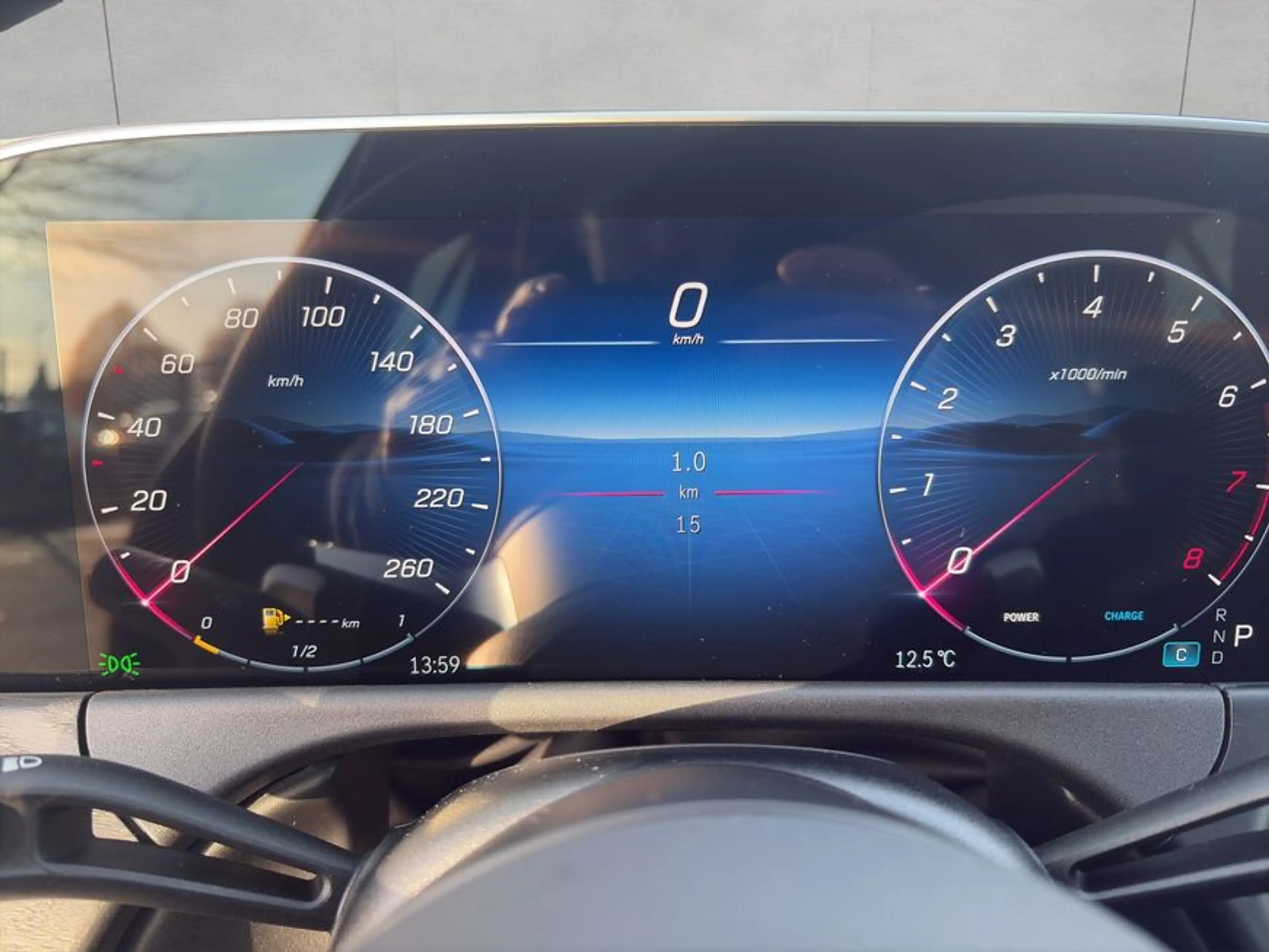 Mercedes-Benz E 200 E-Klasse — photo 12