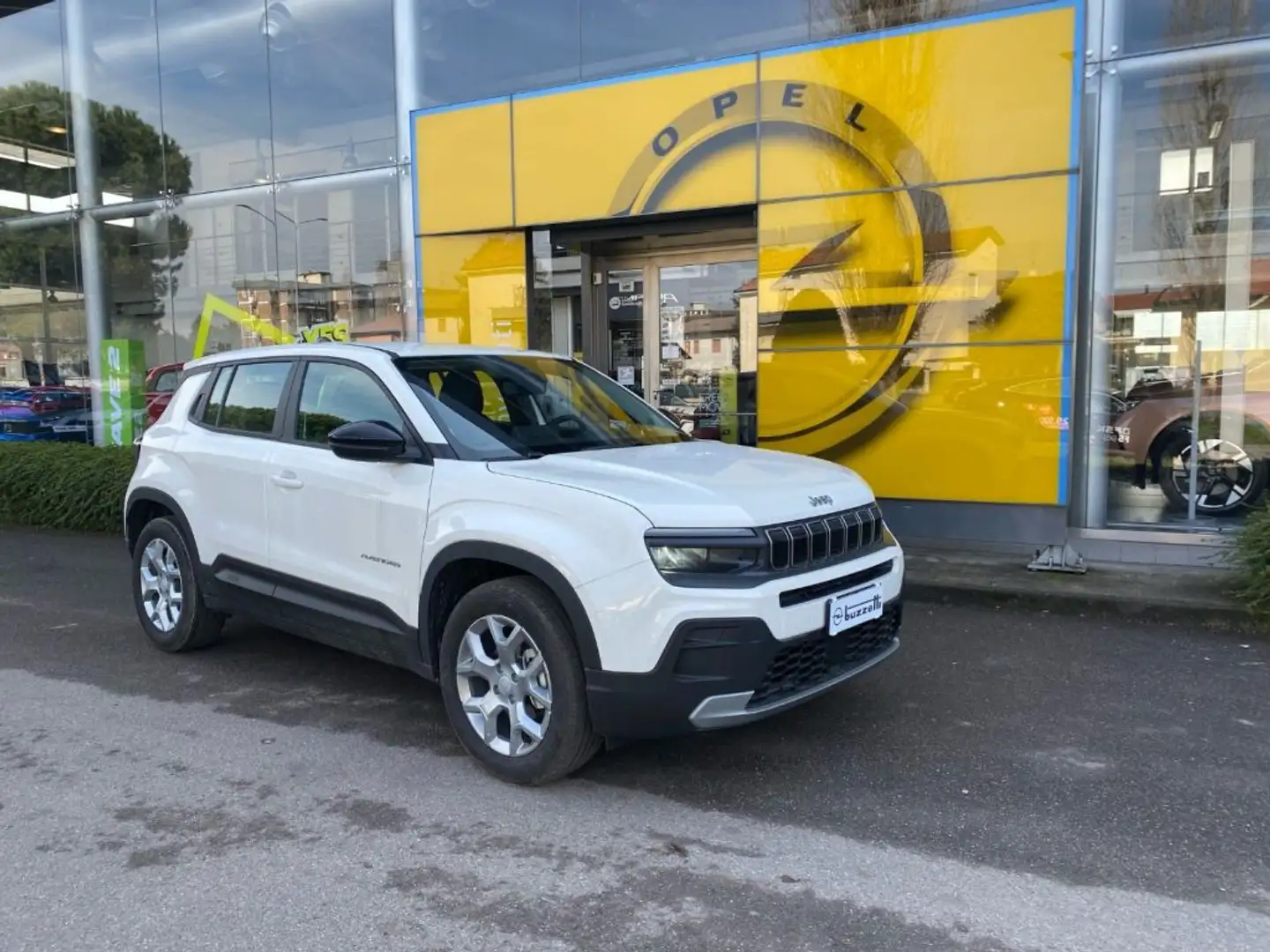 Jeep Avenger 1.2 Turbo Altitude Bianco - 1